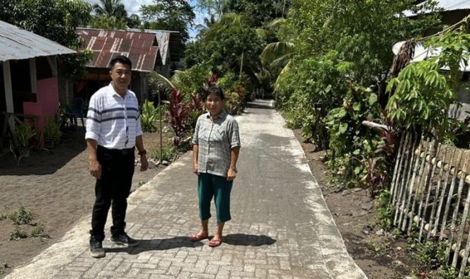 
					Berkat Perjuangan MBW, Ratusan Meter Jalan di Tendeki Jadi Mulus Layaknya Jalan Tol