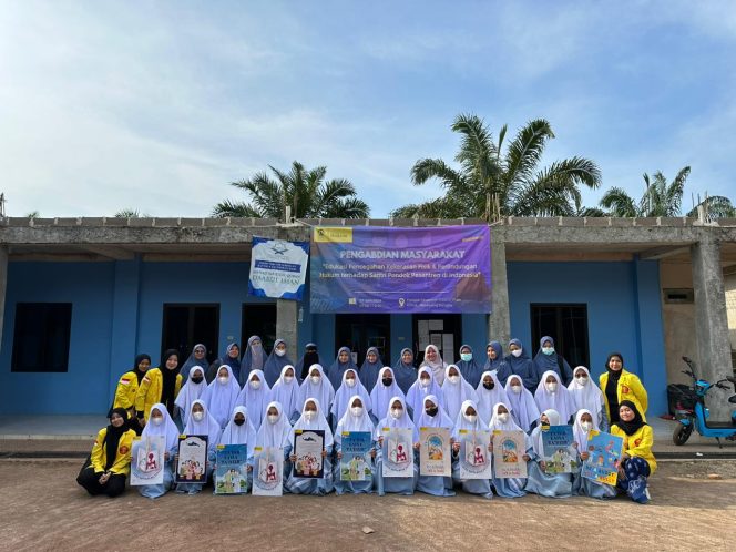 
					FH Universitas Indonesia Lakukan Edukasi Terhadap Santri