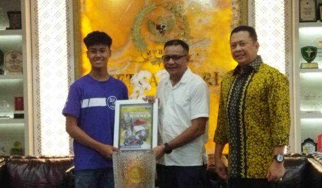 
					Juara World Supersport300 di Sirkuit Autodrom Most – Ceko, Aldi Satya Mahendra Diganjar Bonus 100 Juta