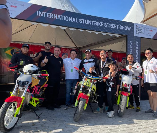 
					CRK Entertaiment Datangkan Juara Dunia Stuntbike Hibur Penonton MotoGP Mandalika 2023