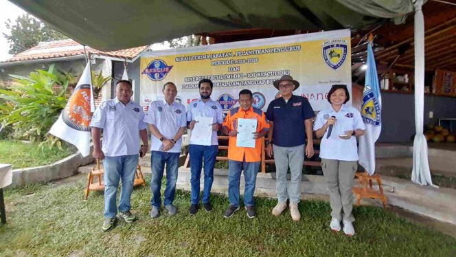 
					IMI DKI Jakarta Gelar Sertijab Ketua Rescue IMI DKI Jakarta dan Tandatangani Kesepakatan Kerjasama Dengan IOF Pengda DKI Jakarta