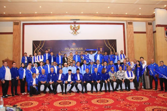 
					Himpunan Nelayan Seluruh Indonesia Punya Nakhoda Baru