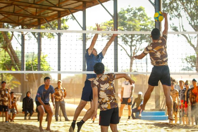 
					Atlet Voli Satgas Kizi TNI Konga XXXVII-J Juarai Turnamen Volly Antar Satgas