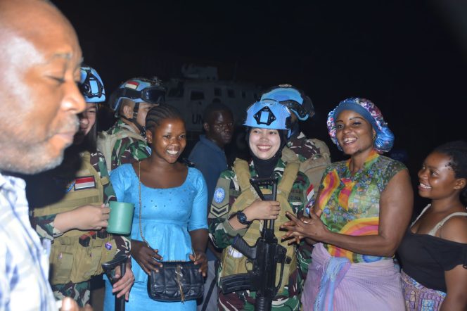 
					Female Peacekeepers Indo RDB Laksanakan Night Vehicle Patrol