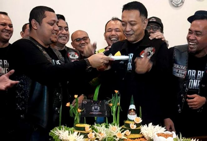 
					Motor Besar Indonesia (MBI) DKI Jakarta Gelar Acara Anniversary Ke 5 Sekaligus  Peresmian Basecamp