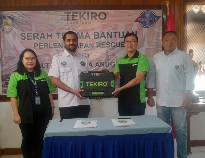 
					Dukung Kegiatan Kemanusiaan,  Tekiro Berikan Bantuan Tools Untuk Team Rescue IMI DKI Jakarta