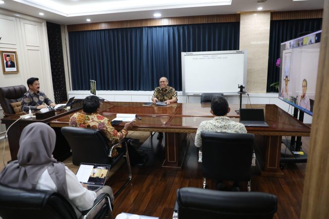 
					Menteri ATR/Kepala BPN Ikuti Rapat Koordinasi Percepatan Perolehan Tanah IKN