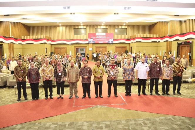 
					Sekjen Kemendagri Beberkan Kunci Sukses Penerapan Otonomi Daerah