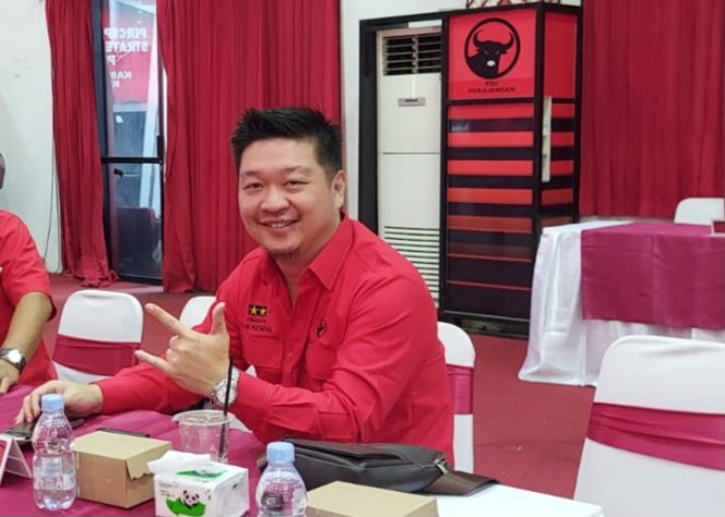 
					Robby Sutanto Caleg Pendatang Baru Yang Langsung Melejit, Kalahkan Perolehan Suara Incumbent