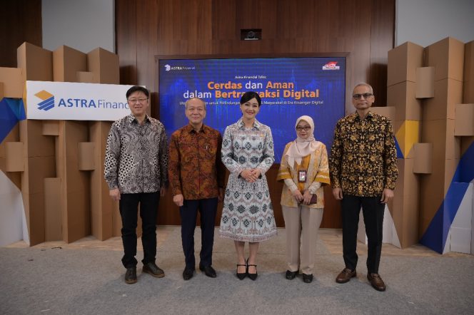 
					Literasi Keuangan dan Digital Kunci Keamanan Bertransaksi Digital