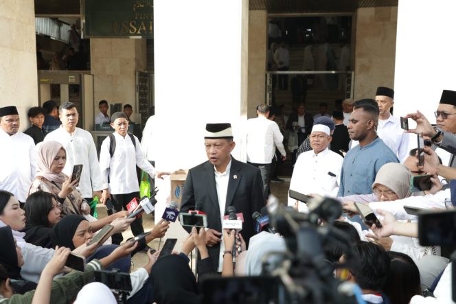 
					Mendagri Harap Idulfitri Jadi Momen Kebahagiaan dan Kedamaian Setelah Pelaksanaan Pemilu