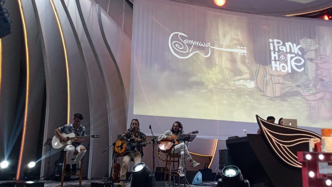 
					Kolaborasi Apik Antara Band Senyawa X Ipank Hore Hore Hasilkan Single Teranyar Berjudul “TUKANG BOONG”