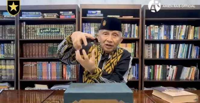 Foto: mantan Ketum PP Muhammadiyah Prof Amien Rais menanggapi kelola tambang yang diterima Muhammadiyah/tangkapan layar