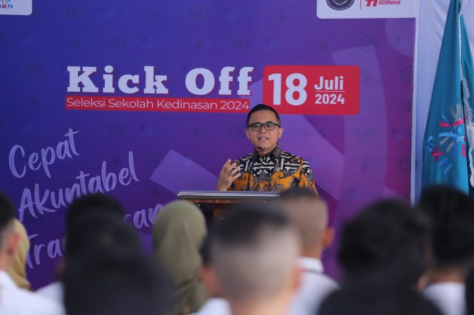 
					Foto: Menteri PANRB Abdullah Azwar Anas saat Kick Off Seleksi Sekolah Kedinasan Tahun 2024 di Kantor BKN, dok. istimewa
