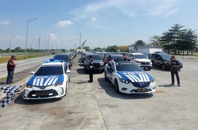 
					Innova Reborn Lovers (IRL) Sukses Menggelar Touring Nasional Ke Kawasan Wisata Bromo