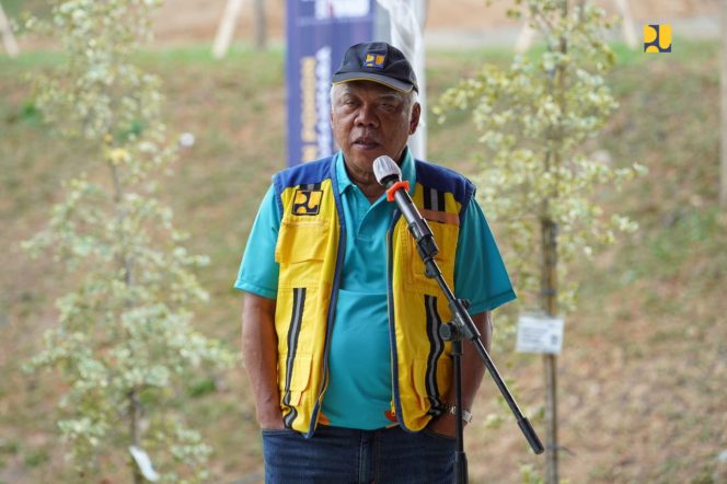 
					Foto: Basuki Hadimuljono (Menteri Pekerjaan Umum dan Perumahan Rakyat/PUPR sekaligus Plt. Kepala Otorita Ibu Kota Nusantara/OIKN), dok. Kementerian PUPR