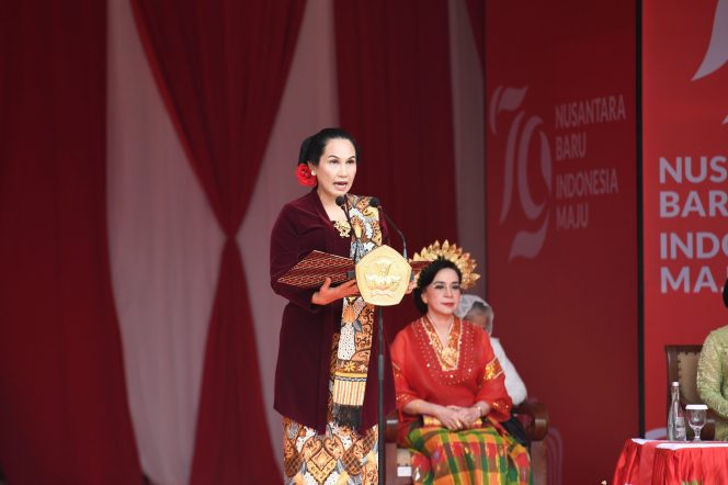 
					Foto: Suharti (Sekjen Kemendikburistek), dok. istimewa