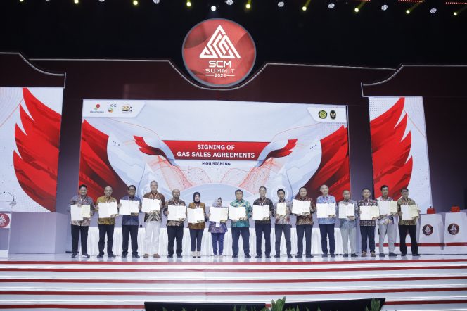 
					10 Perjanjian Jual Beli Gas (PJBG) Senilai Rp 18,9 Triliun Ditandatangani Pemerintah