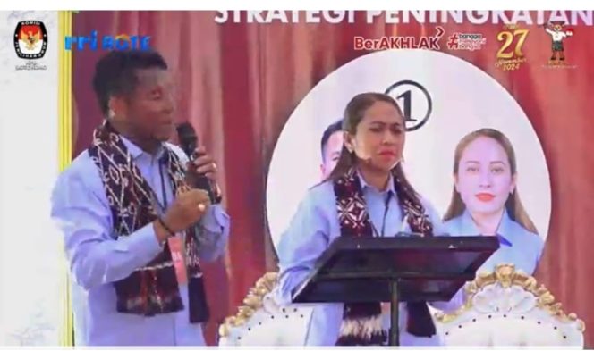 
					Paulus Henuk Pada Debat Perdana Pilbup Rote Ndao 2024, Tegaskan Akan Berpihak Pada Rakyat