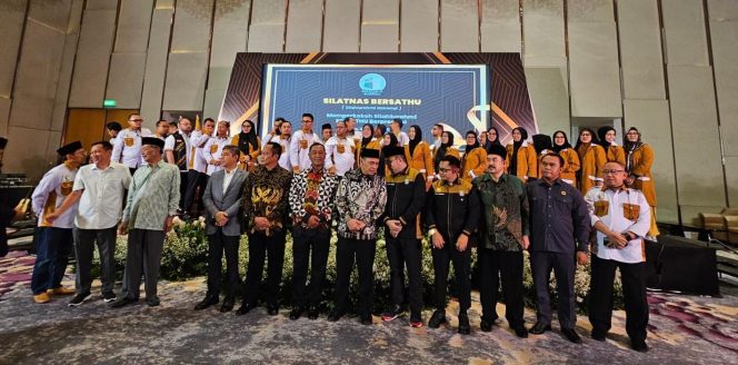 
					BERSATHU Gelar Silatnas 2024, Ajak Pengusaha Travel dan Masyarakat Taat Patuhi Aturan Ibadah Haji