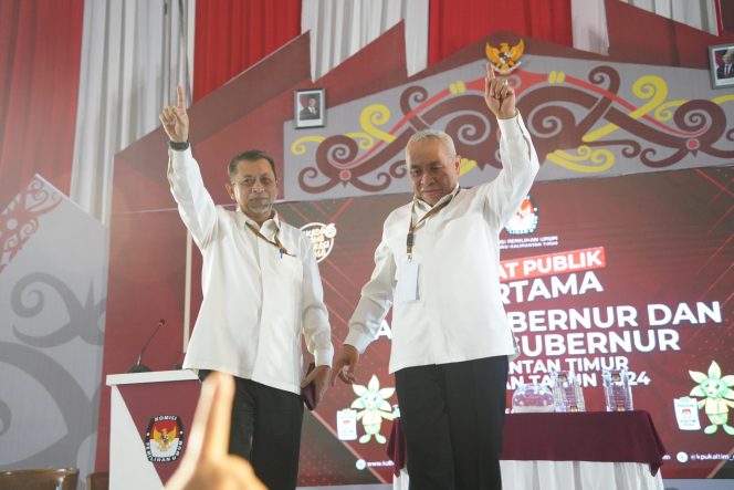 
					Isran Noor dan Hadi Mulyadi Kalimantan Timur