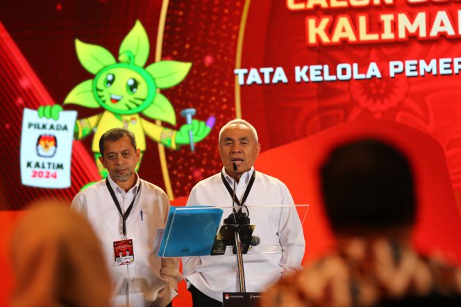 
					Pasangan Calon Gubernur dan Wakil Gubernur Kalimantan Timur, Isran Noor dan Hadi Mulyadi