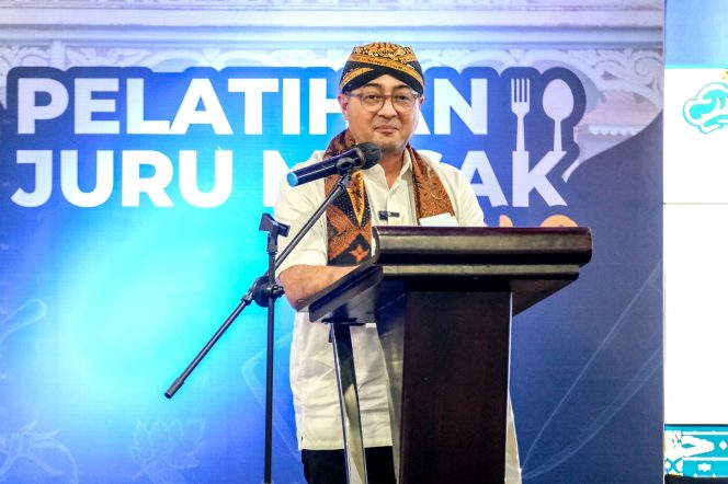 
					Program Makan Bergizi Melalui Pelatihan Juru Masak Didukung Menekraf