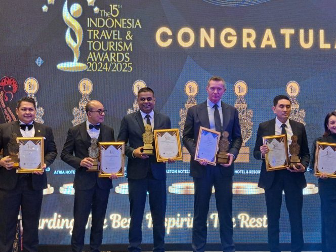 
					Dipenghujung Tahun JS Luwansa Hotel and Convention Center Sabet Gelar Hotel MICE Terbaik di Jakarta
