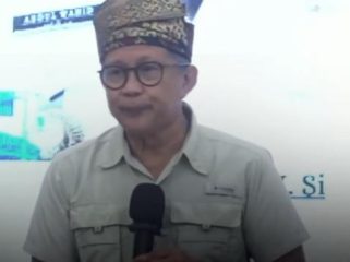 Foto: Rocky Gerung (pengamat/pemerhati)/tangkapan layar