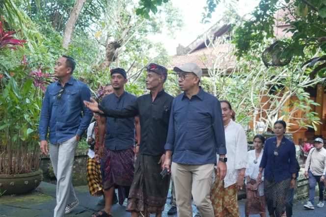 
					Foto: dok. akun X Fadli Zon