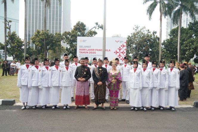 
					Foto: dok. akun X Fadli Zon