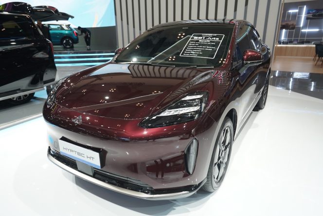 
					Terinspirasi dari Private Jet, HYPTEC HT Mobil Listrik Mewah GAC untuk Keluarga Indonesia