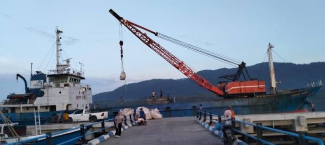 
					Dermaga Teluk Sulaiman , Kabupaten Berau Provinsi Kalimantan Timur (foto ; istimewa)