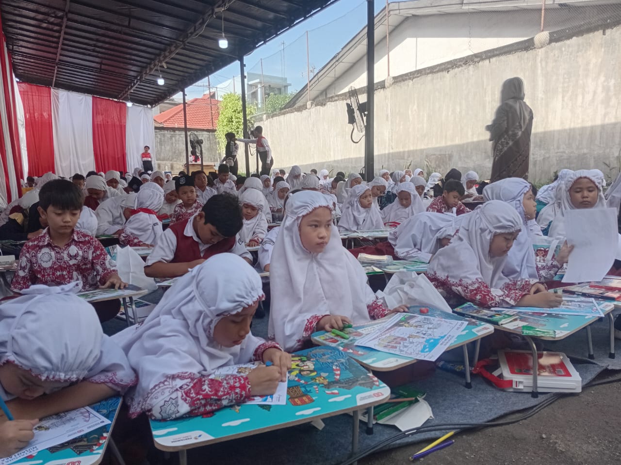 Medan Jadi Penutup Roadshow Lomba Mewarnai Pertamina Enduro Nusantara Bicara