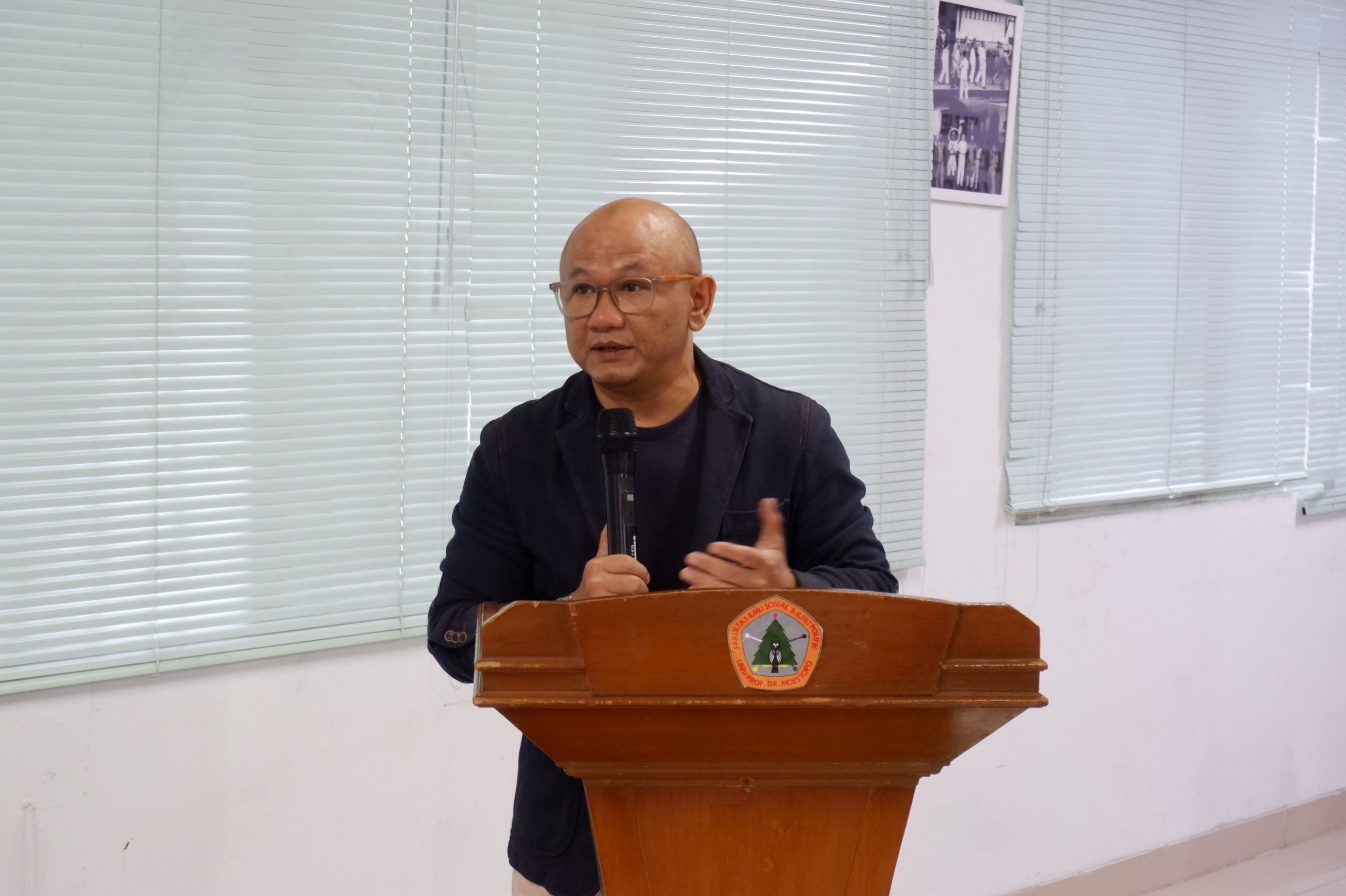 Universitas Prof. Dr. Moestopo Gelar Seminar Nasional Bahas Strategi Menuju Indonesia Emas 2045