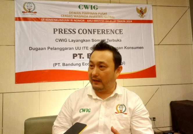 
					Henry Hosang Ketua Umum Cerdas Waspada Investasi Global (CWIG) ( foto : INAnews)