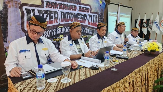 
					Penghujung Tahun 2025 Blazer Indonesia Club Menggelar Rapat Kerja Nasional
