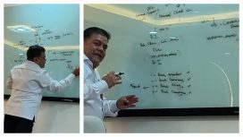 Bos PT BAT Instrumen Bank Internasional,  Datok Sulaiman saat memberikan persentasi kepada klien nasabah platinum ( foto : dok )