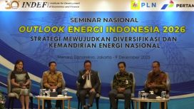 Foto: Sugeng Suparwoto (tengah)/tangkapan layar