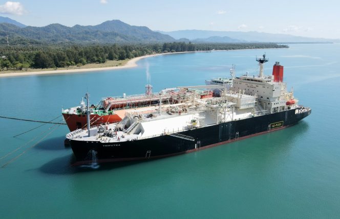 
					Kontrak Sewa Kapal PLN Energi Primer Capai Rp16 Triliun, CBA : Nilainya Triliunan Tapi Dianggap Seperti Kuitansi Kosong