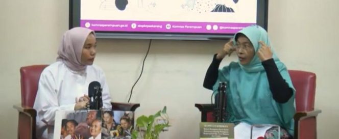 
					Foto: Maria Ulfah Anshor (kanan)/tangkapan layar