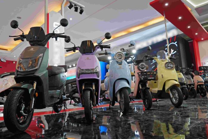 
					Daulat Energi Desak Percepatan Kendaraan Listrik di Instansi Pemerintah untuk Tekan Impor BBM