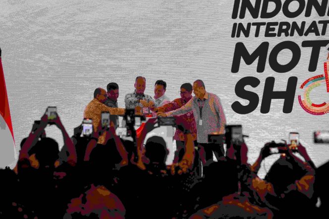 
					Menteri Perindustrian Agus Gumiwang Secara Resmi Membuka Gelaran IIMS 2026