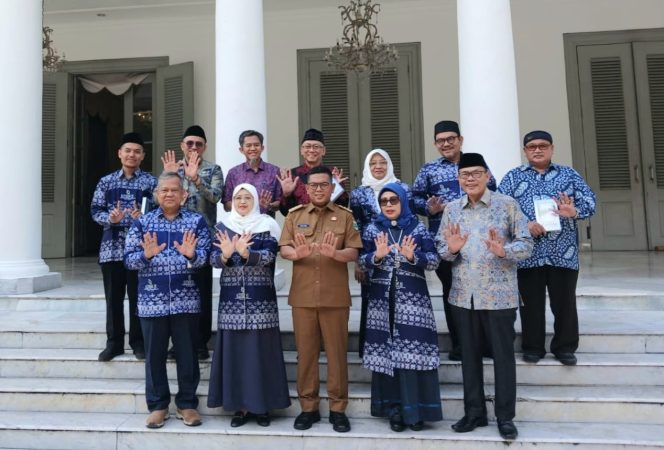 
					KDEKS Banten Harap Gubernur Andra Soni Wujudkan Banten Sebagai Pusat Halal Indonesia