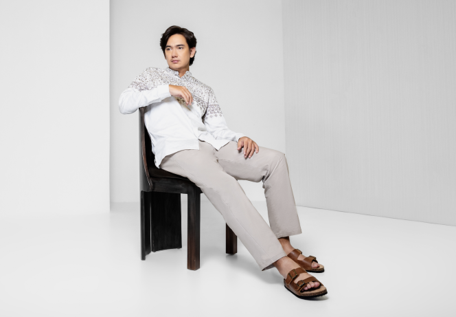 
					Sambut Ramadan dan Idul Fitri: Manzone Gaet Adipati Dolken Luncurkan Koleksi Festive 2026