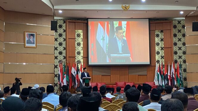
					Foto: UBN di Halalbihalal Jaringan Alumni Timur Tengah Indonesia (JATTI), di Jakarta, Ahad (19/4/2026)