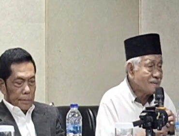Foto: Amir Hamzah (kanan)/tangkapan layar