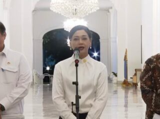 Foto: Friderica Widyasari Dewi (tengah)/tangkapan layar