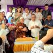 Walikota Tangerang Selatan,  Benyamin Davnie saat menghadiri perayaan HUT 15 Laskar Anggrek di kawasan Giri Loka BSD, Tangerang Selatan, pada Sabtu (2/5/2026) ( foto ; INANEWS)