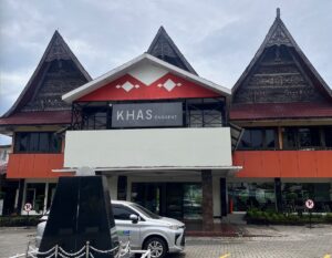 Sorotan untuk KHAS Parapat Hotel: Aliansi Mahasiswa Desak Investigasi Lingkungan di Kawasan Danau Toba